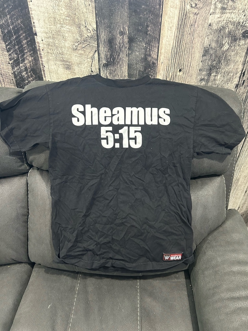 WWE Sheamus 5:15 t shirt - men’s medium! Wore once! Official!